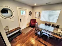 Reflection Bnb - 3 Kings, 4 Tvs, 2 Baths, Garage