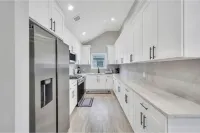 Sunset Palazzo Hotels in Long Beach