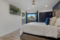 NEW Renovated Luxury Condo at the Tanque Verdes