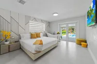Family Fun House w/ Pool, Games, Sports & BBQ
