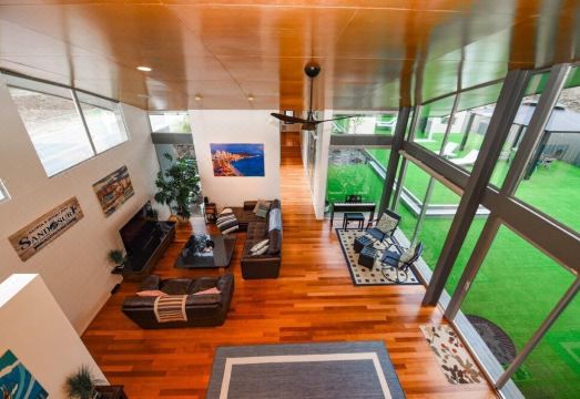 Executive Balinese Vacation Home in Hawaii Kai