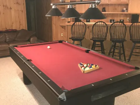 Getaway Lakefront Home for Skiing or Summer Enjoyment