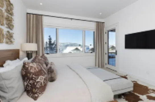 Stunning Luxury Home in Spanish Peaks Mountain Club, Yellowstone, Big Sky