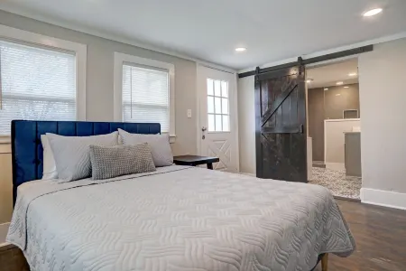 Blue Horizon Retreat- Near Downtown McKinney