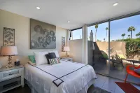 Twin Palms Ocotillo Lodge - Mid-Century Modern w/Views of Mt. San Jacinto