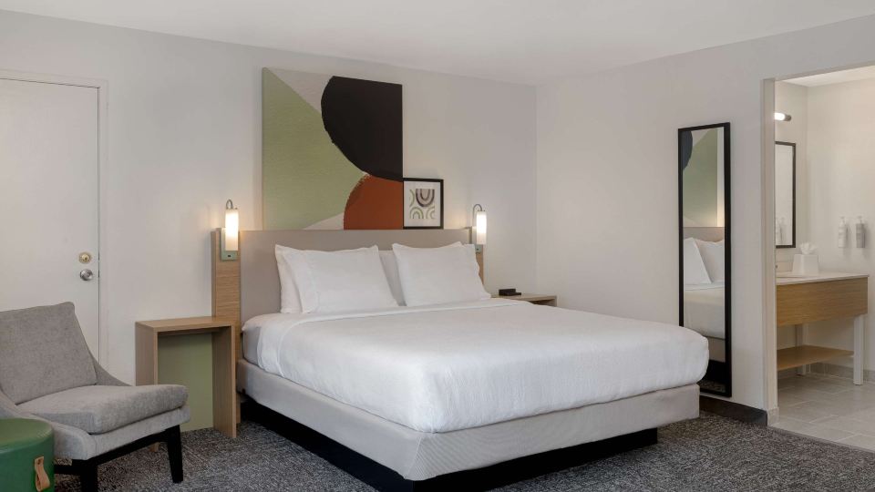 Spark by Hilton Savannah Midtown