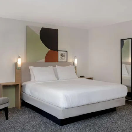 Spark by Hilton Savannah Midtown