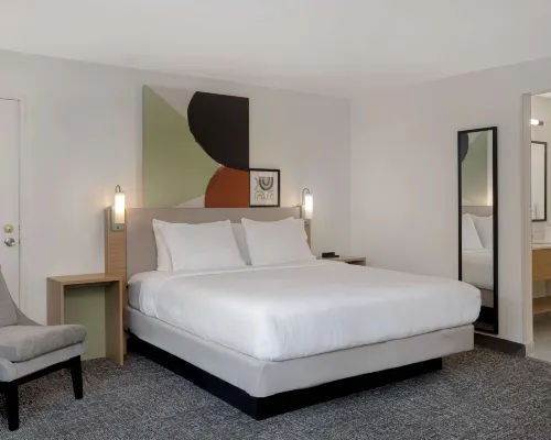 Spark by Hilton Savannah Midtown Hotels near Hunter Golf Course