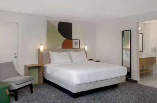 Spark by Hilton Savannah Midtown Hotels near Hunter Golf Course