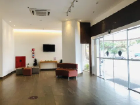 Ibis Vitoria Praia do Canto