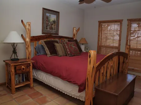 Hill Country Getaway with great views