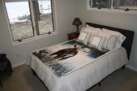 Lake Namakagon Sunrise Cove~Unwind & Reconnect. Private Dock, 2 Kayaks, Row Boat