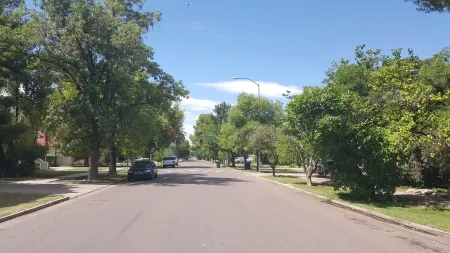 Newly Renovated Casita in Mesa, King-Sized Bed and Lightening Fast WiFi Отели в г. Меса