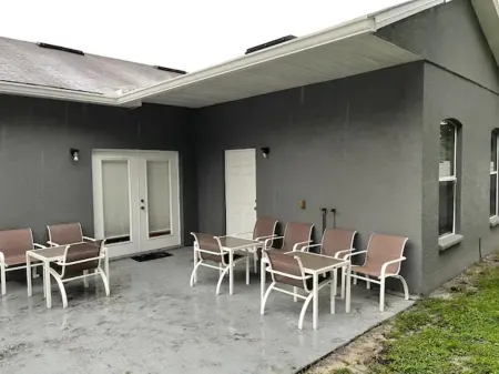 Orlando 4 BR Home Centrally Located on Dead End St Отели в г. Орло-Виста