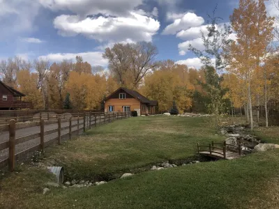 House - 3 BR - 2 BA - Sleeps 10
