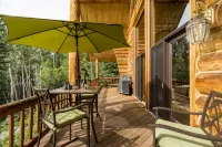 NEW ABSOLUTE TRANQUILITY!  Log cabin, professionally decorated, stunning view