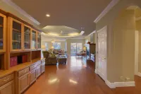 5000 SF 6 Br Lake Balboa Golfers & Boaters Dream Home