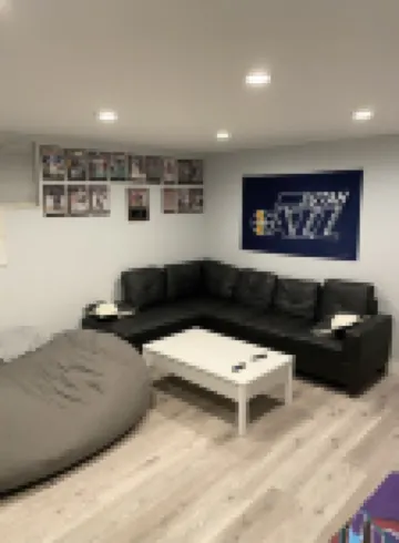 Nice, New 2 Bedroom, Orem State Street, close to UVU/BYU
