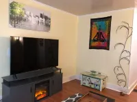 Modern-Bohemian quarters - King Bed-Washer/Dryer