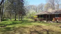 A sanctuary just 15 minutes from Detroit - 3 stjerner