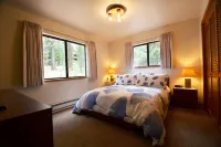 Hale Mauka - Family-friendly 3BD/2BA House With Modern Furnishings
