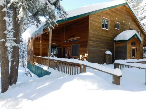 Secluded mountain retreat