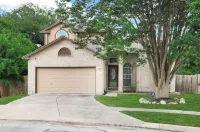 Spacious 5-bedroom house with private pool in a central San Antonio location.