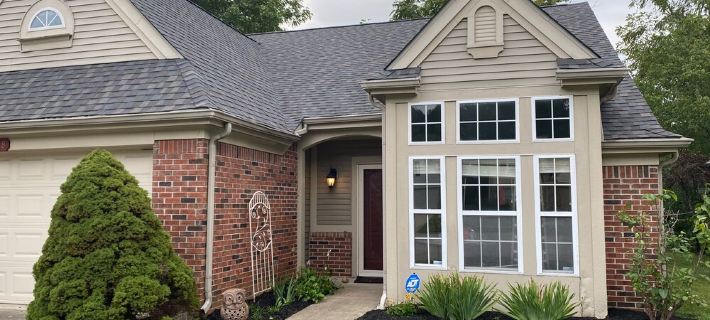 Nicely updated home in great location near campus + downtown Hotels in Bloomington