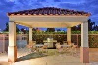 Sonesta Simply Suites Detroit Novi Hotels in Нові