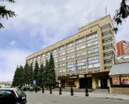 Penza Hotel - ที่มีที่จอดรถ
