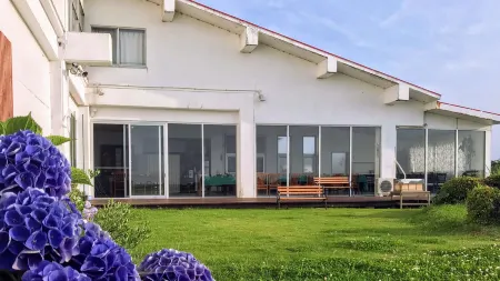 Grass House Отели в г. Хирадо