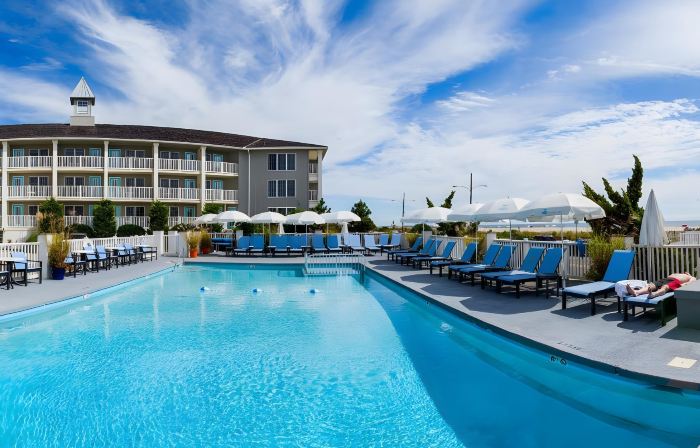 Sandpiper Beach Club