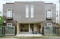 Grha Minggiran Homestay Yogyakarta Mitra RedDoorz Các khách sạn ở Gedongkiwo