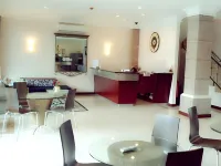 Valentino's Hotel