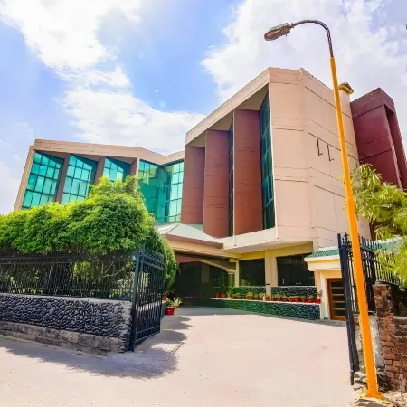 Hotel Devi Grand - Katra