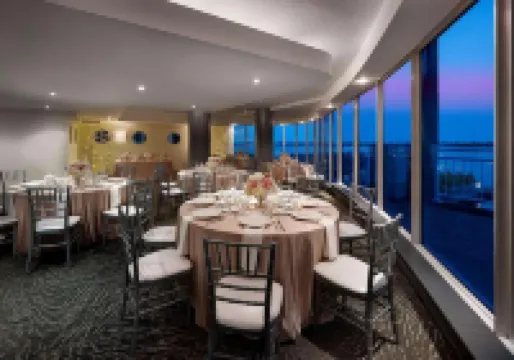 Radisson Blu Toronto Downtown