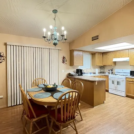 Cottonwood Foothills Getaway