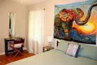 Bring your big family of 10 here! North Macon quite location