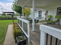 Chinaberry Cottage Hotels in China Spring