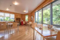 Coronation Lodge