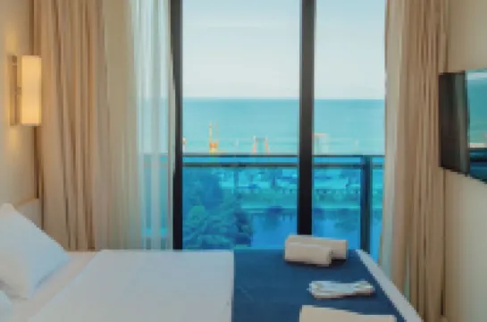 P a n o r a m a Orbi City with Sea View