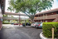 Gables Inn - Parkplatz