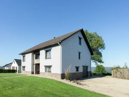 Vintage Villa with Private Garden in Rendeux Hotels in Rendeux