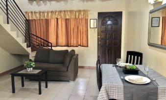 Pal-Watson Apartments