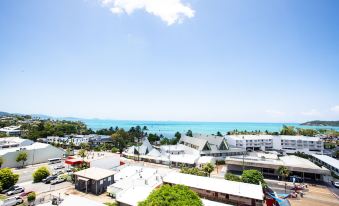 Ocean View 10 Pool & Spa