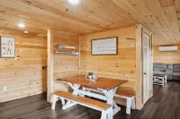 Majestic Valley Retreat 2 Bedroom Cabin by RedAwning - 4-نجوم