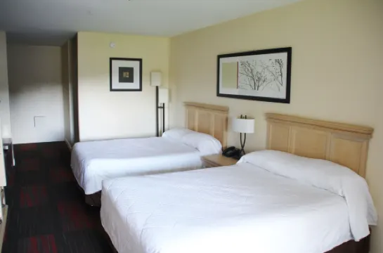 Crystal Cove Riverfront Resort