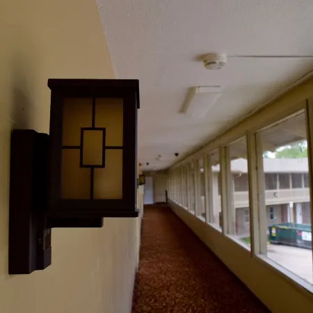 Snelling Motel