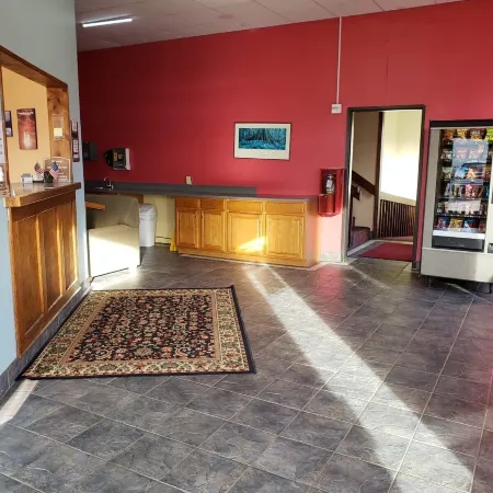 Value Inn & Suites Salina