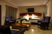 Cest Si Bon Hotel Hotels near Flintstone Creations